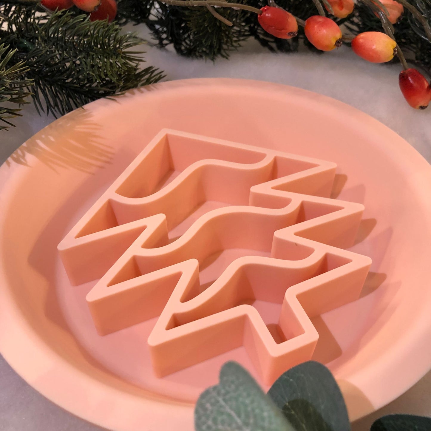 Festive Enrichment 2 in 1 Bowl & Lickimat - Christmas Tree Design