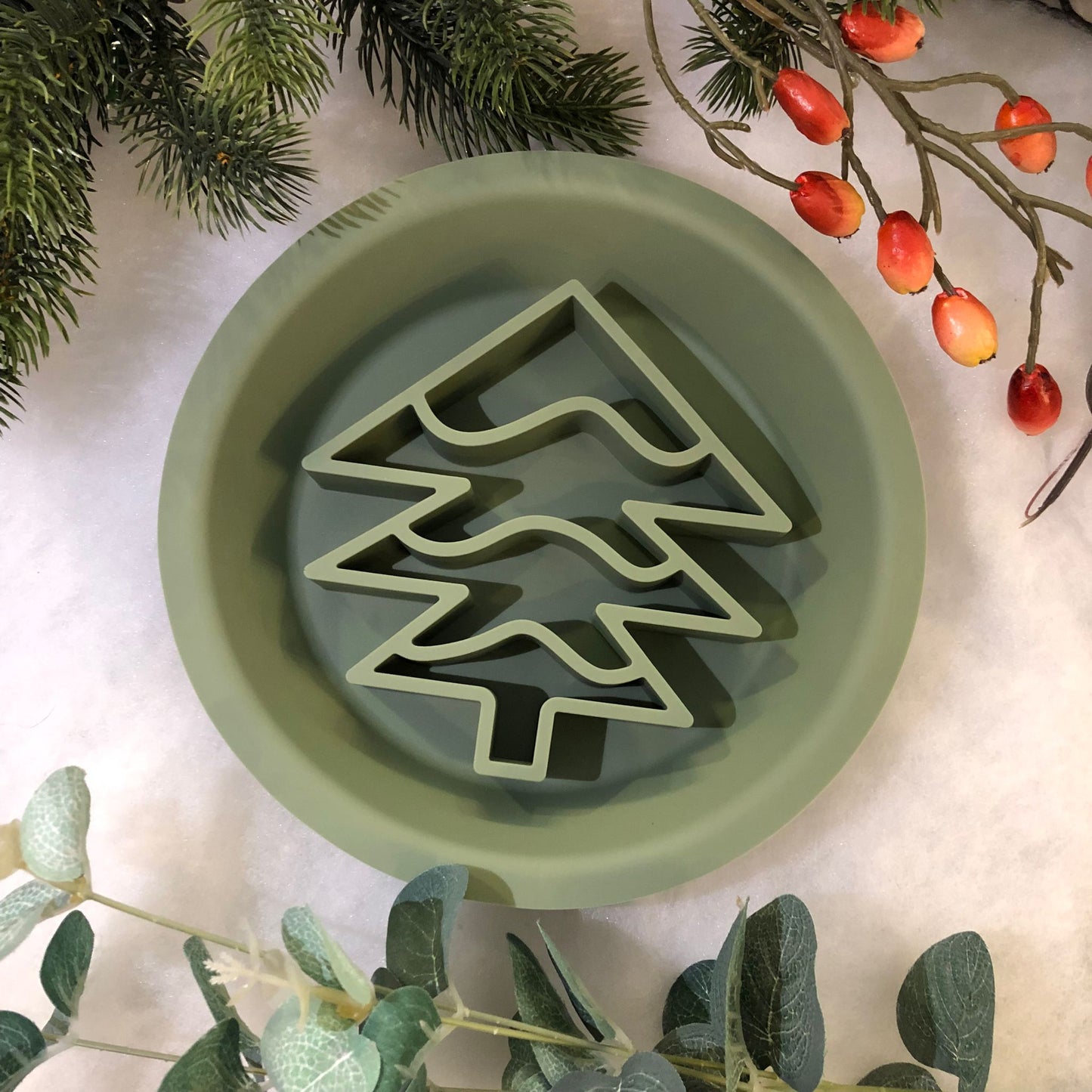 Festive Enrichment 2 in 1 Bowl & Lickimat - Christmas Tree Design