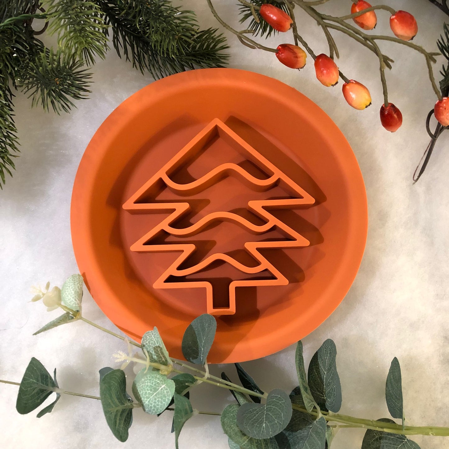 Festive Enrichment 2 in 1 Bowl & Lickimat - Christmas Tree Design